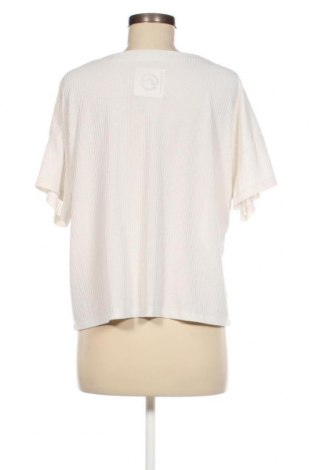 Damen Shirt Parfois, Größe M, Farbe Weiß, Preis € 4,80