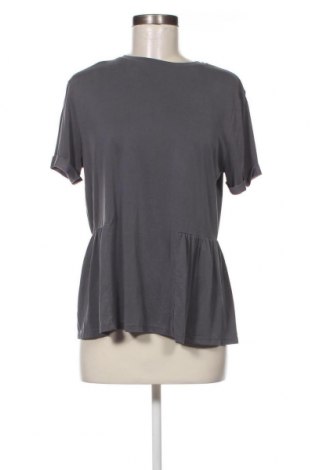 Дамска блуза Primark, Размер M, Цвят Сив, Цена 11,73 лв.