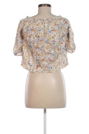 Damen Shirt Pull&Bear, Größe S, Farbe Mehrfarbig, Preis 10,00 €