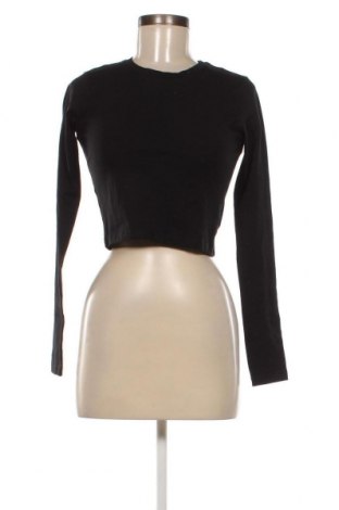 Γυναικεία μπλούζα Pull&Bear, Μέγεθος M, Χρώμα Μαύρο, Τιμή 5,43 €