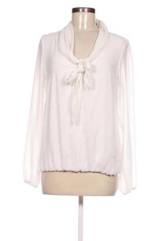 Дамска блуза Rinascimento, Размер S, Цвят Бял, Цена 10,00 лв.