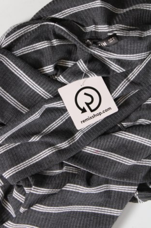 Damen Shirt SHEIN, Größe S, Farbe Grau, Preis 2,64 €