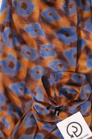Γυναικεία μπλούζα Sinsay, Μέγεθος S, Χρώμα Πολύχρωμο, Τιμή 1,75 €