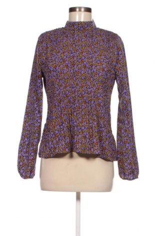 Дамска блуза Soaked In Luxury, Размер S, Цвят Многоцветен, Цена 14,33 лв.
