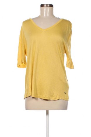 Дамска блуза Tommy Hilfiger, Размер L, Цвят Жълт, Цена 52,50 лв.