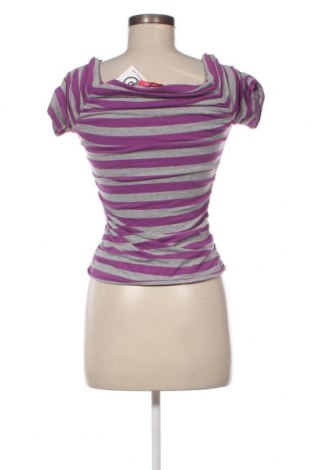 Γυναικεία μπλούζα Top Studio, Μέγεθος XS, Χρώμα Πολύχρωμο, Τιμή 4,50 €
