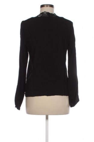 Damen Shirt Vero Moda, Größe XS, Farbe Schwarz, Preis 3,92 €