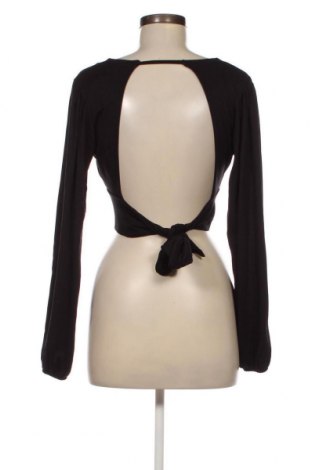 Γυναικεία μπλούζα Wal G, Μέγεθος M, Χρώμα Μαύρο, Τιμή 5,57 €