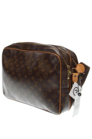 Дамска чанта Louis Vuitton, Цвят Кафяв, Цена 1 214,00 лв.