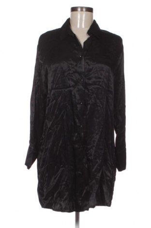 Γυναικείο πουκάμισο Bershka, Μέγεθος S, Χρώμα Μαύρο, Τιμή 2,32 €