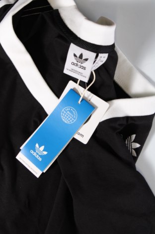 Damski T-shirt Adidas Originals, Rozmiar M, Kolor Czarny, Cena 131,41 zł