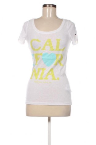 Γυναικείο t-shirt Hilfiger Denim, Μέγεθος S, Χρώμα Λευκό, Τιμή 34,00 €