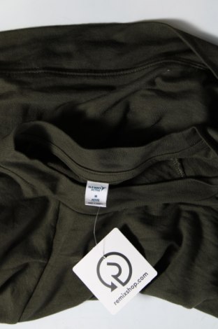 Дамска тениска Old Navy, Размер M, Цвят Зелен, Цена 10,00 лв.