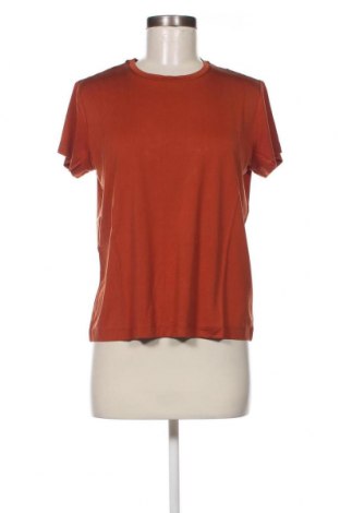 Дамска тениска Samsoe & Samsoe, Размер XS, Цвят Кафяв, Цена 34,22 лв.