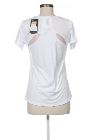 Γυναικείο t-shirt Under Armour, Μέγεθος M, Χρώμα Λευκό, Τιμή 29,90 €