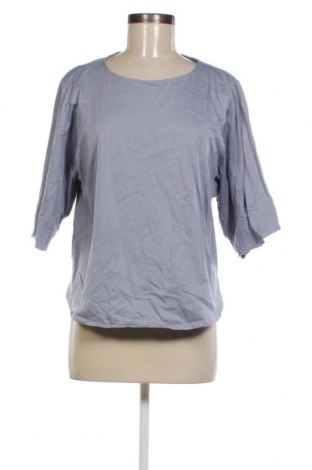 Γυναικείο t-shirt Uniqlo, Μέγεθος M, Χρώμα Μπλέ, Τιμή 5,78 €