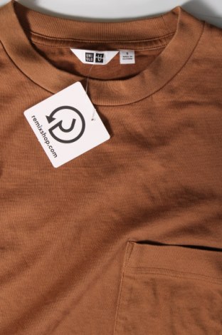 Damen T-Shirt Uniqlo, Größe S, Farbe Braun, Preis 21,38 €
