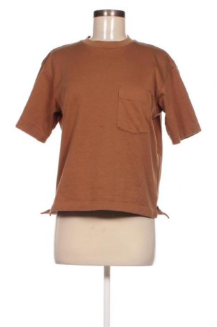 Дамска тениска Uniqlo, Размер S, Цвят Кафяв, Цена 41,80 лв.