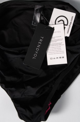 Costum de baie de damă Trendyol, Mărime M, Culoare Negru, Preț 102,04 Lei