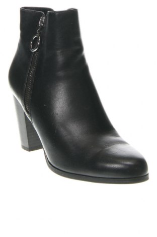 Dámské boty  Graceland, Velikost 38, Barva Černá, Cena  334,00 Kč