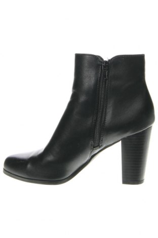 Dámské boty  Graceland, Velikost 38, Barva Černá, Cena  334,00 Kč