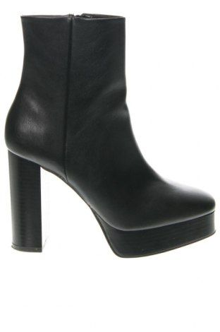 Dámské boty  Madden Girl, Velikost 36, Barva Černá, Cena  858,00 Kč