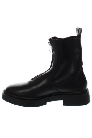 Dámské boty  Reserved, Velikost 37, Barva Černá, Cena  770,00 Kč