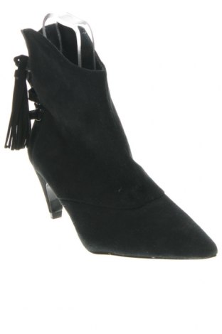 Γυναικεία μποτάκια Zara, Μέγεθος 36, Χρώμα Μαύρο, Τιμή 20,04 €