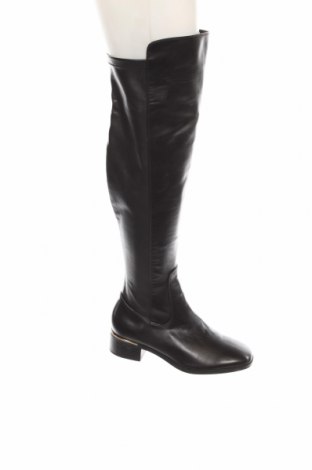 Γυναικείες μπότες Zara, Μέγεθος 40, Χρώμα Μαύρο, Τιμή 17,94 €