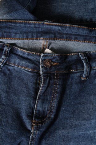 Dámske džínsy , Veľkosť M, Farba Modrá, Cena  14,84 €