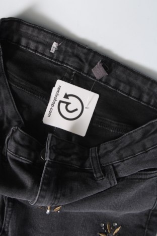 Damen Jeans, Größe M, Farbe Grau, Preis € 12,63