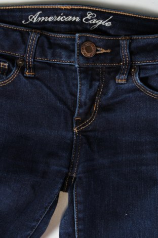 Dámske džínsy  American Eagle, Veľkosť XS, Farba Modrá, Cena  5,59 €