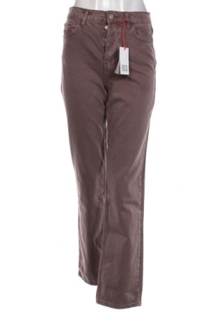 Dámske džínsy  BDG, Veľkosť S, Farba Popolavo ružová, Cena  10,32 €