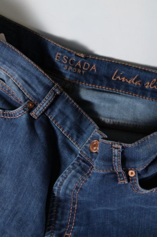 Dámské džíny  Escada, Velikost XL, Barva Modrá, Cena  1 840,00 Kč
