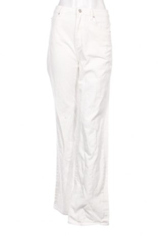 Γυναικείο Τζίν Kookai, Μέγεθος M, Χρώμα Λευκό, Τιμή 22,41 €