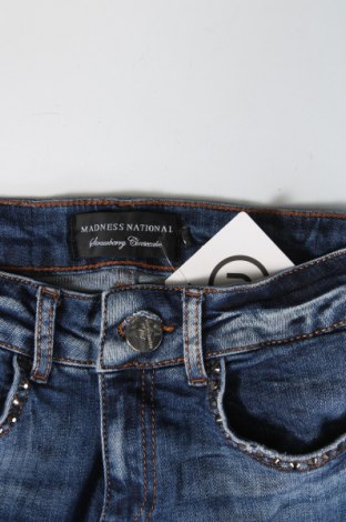 Damen Jeans Madness, Größe S, Farbe Blau, Preis 23,45 €