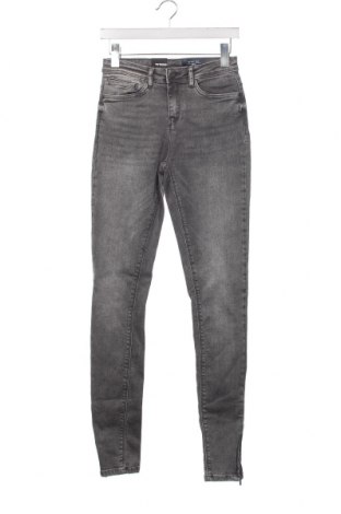 Damen Jeans Noisy May, Größe S, Farbe Grau, Preis 10,43 €