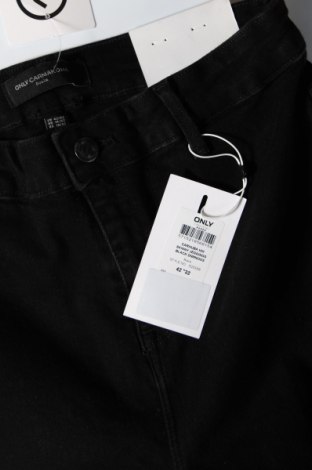 Dámske džínsy  ONLY Carmakoma, Veľkosť L, Farba Čierna, Cena  7,01 €