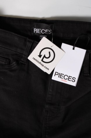 Damskie jeansy Pieces, Rozmiar L, Kolor Czarny, Cena 181,25 zł