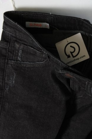 Dámske džínsy  SUN68, Veľkosť XS, Farba Čierna, Cena  26,56 €