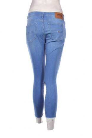 Дамски дънки Tommy Jeans, Размер S, Цвят Син, Цена 177,00 лв.