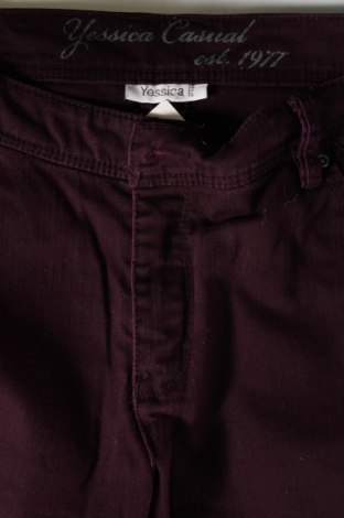 Damen Jeans Yessica, Größe L, Farbe Lila, Preis € 4,15