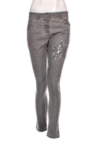 Damen Jeans Zabaione, Größe S, Farbe Grau, Preis 3,03 €