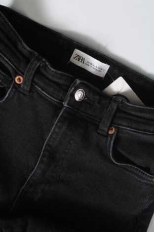 Dámské džíny  Zara, Velikost S, Barva Černá, Cena  319,00 Kč