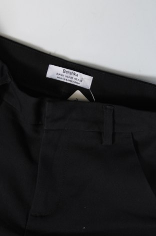 Pantaloni de femei Bershka, Mărime XXS, Culoare Negru, Preț 45,79 Lei