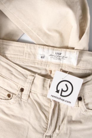 Дамски джинси H&M L.O.G.G., Размер S, Цвят Екрю, Цена 8,70 лв.