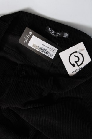 Γυναικείο κοτλέ παντελόνι Nasty Gal, Μέγεθος S, Χρώμα Μαύρο, Τιμή 7,62 €