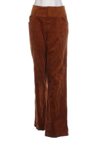 Pantaloni de velvet de femei Zara Trafaluc, Mărime L, Culoare Maro, Preț 32,24 Lei
