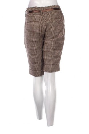 Pantaloni scurți de femei, Mărime L, Culoare Multicolor, Preț 23,75 Lei