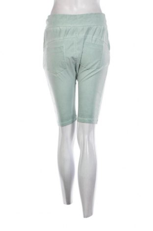 Дамски къс панталон, Размер S, Цвят Зелен, Цена 5,89 лв.